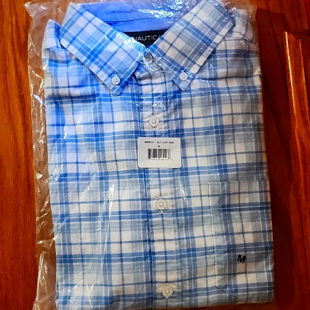 Nautica Mens Shirt size medium